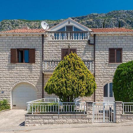 Pridvorje Village Apartments Mimi מראה חיצוני תמונה